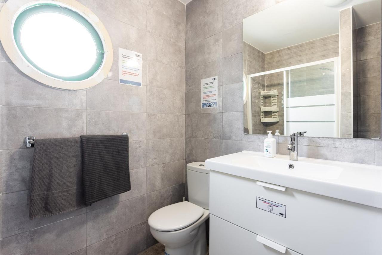 Classbnb - Three Spacious Apartments 150M From The Las Americas Promenade อาโรนา ภายนอก รูปภาพ