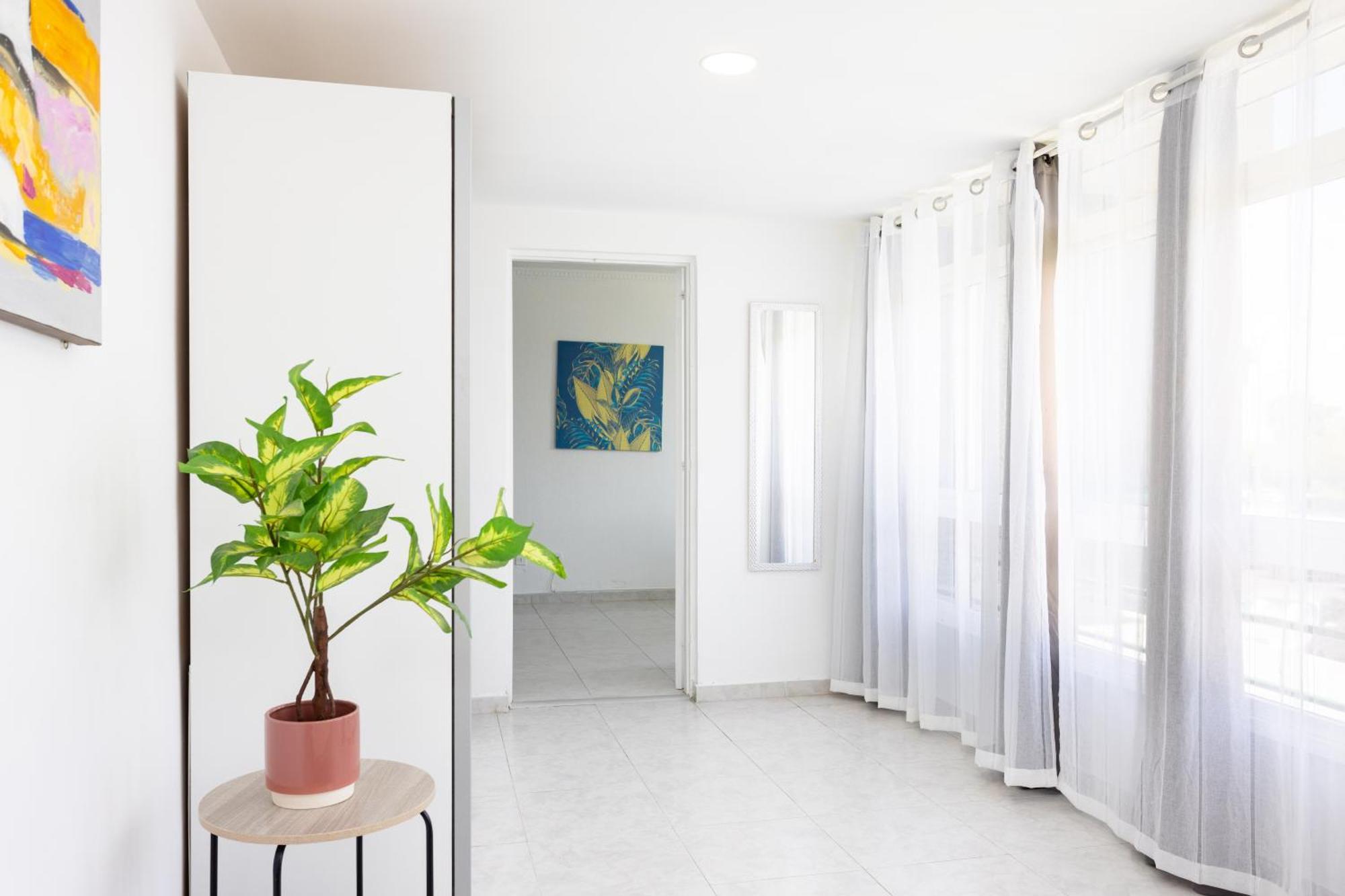 Classbnb - Three Spacious Apartments 150M From The Las Americas Promenade อาโรนา ภายนอก รูปภาพ