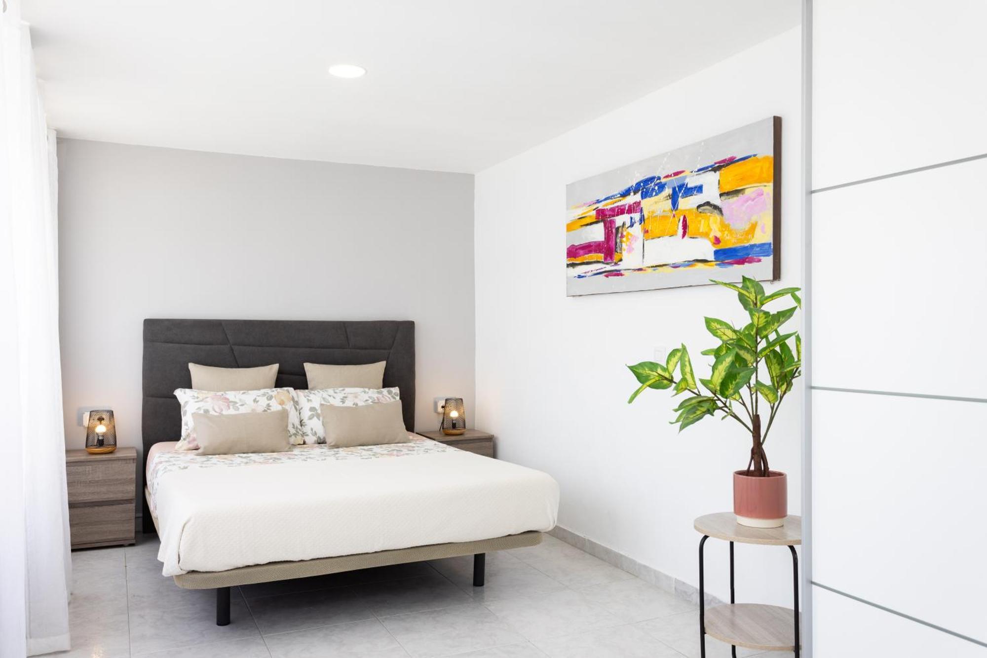 Classbnb - Three Spacious Apartments 150M From The Las Americas Promenade อาโรนา ภายนอก รูปภาพ