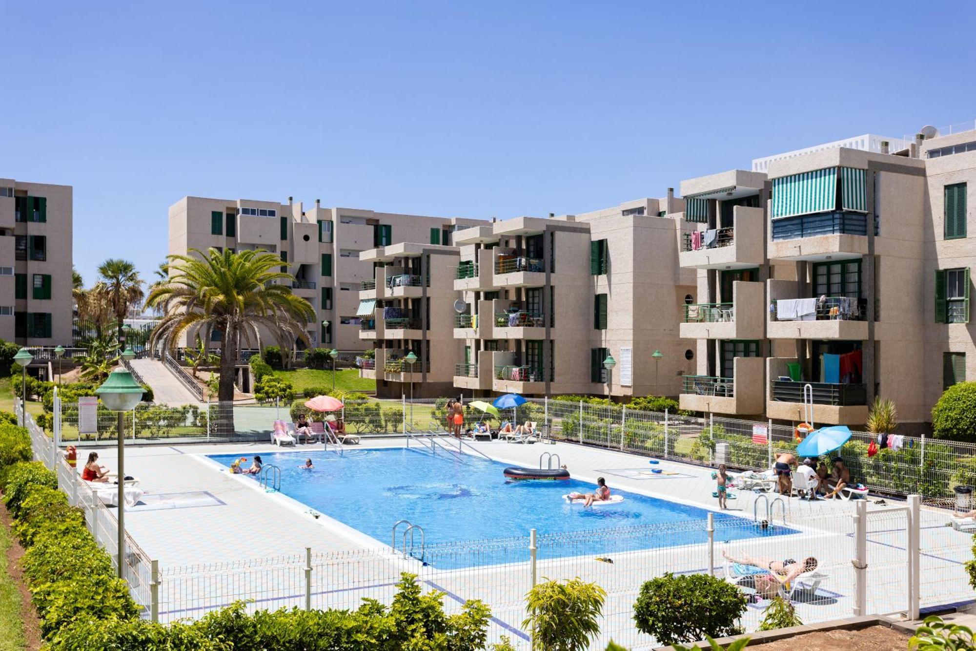Classbnb - Three Spacious Apartments 150M From The Las Americas Promenade อาโรนา ภายนอก รูปภาพ